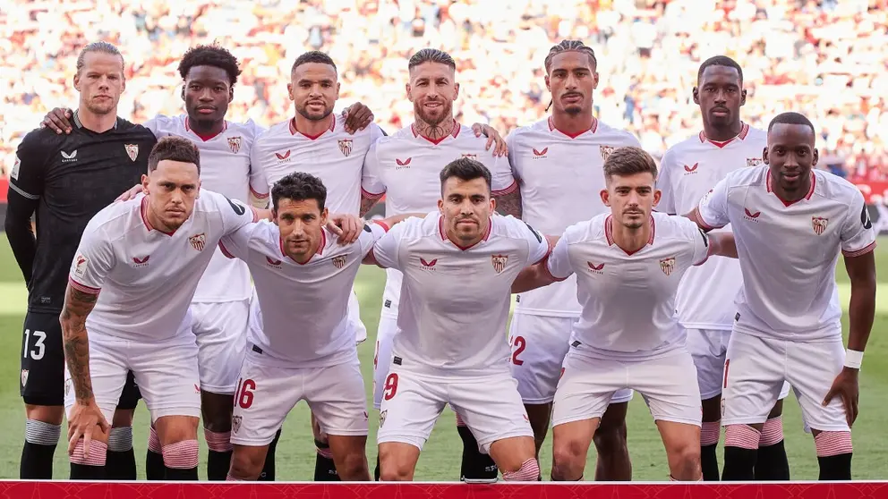 Once titular del Sevilla FC contra el C&aacute;diz CF | Salvador L&oacute;pez Medina para El MIRA