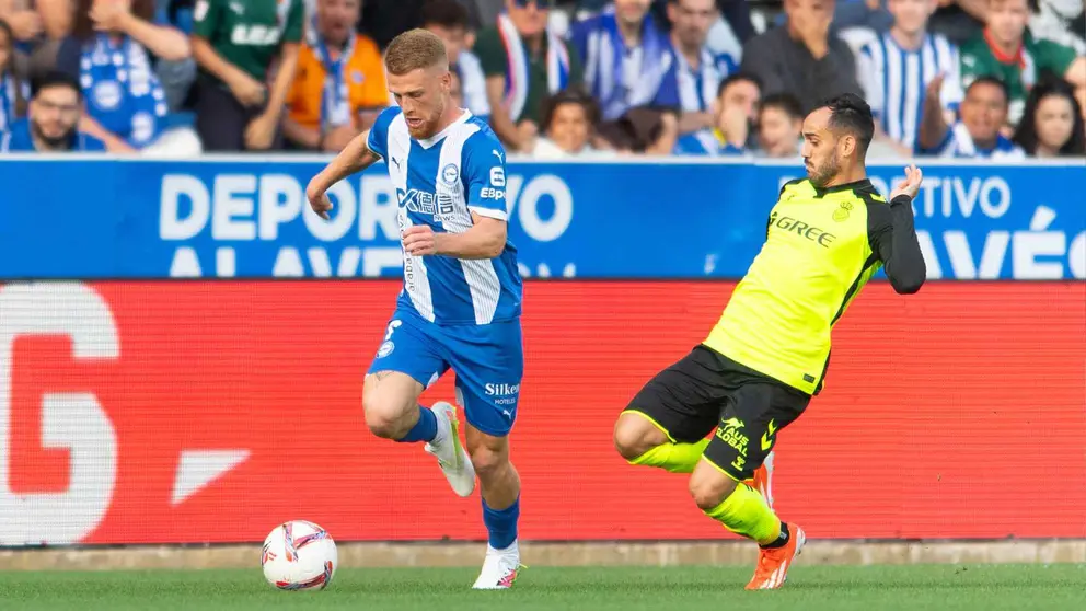 Carlos Vicente y Juanmi en el Deportivo Alav&eacute;s - Real Betis | Foto: Deportivo Alav&eacute;s