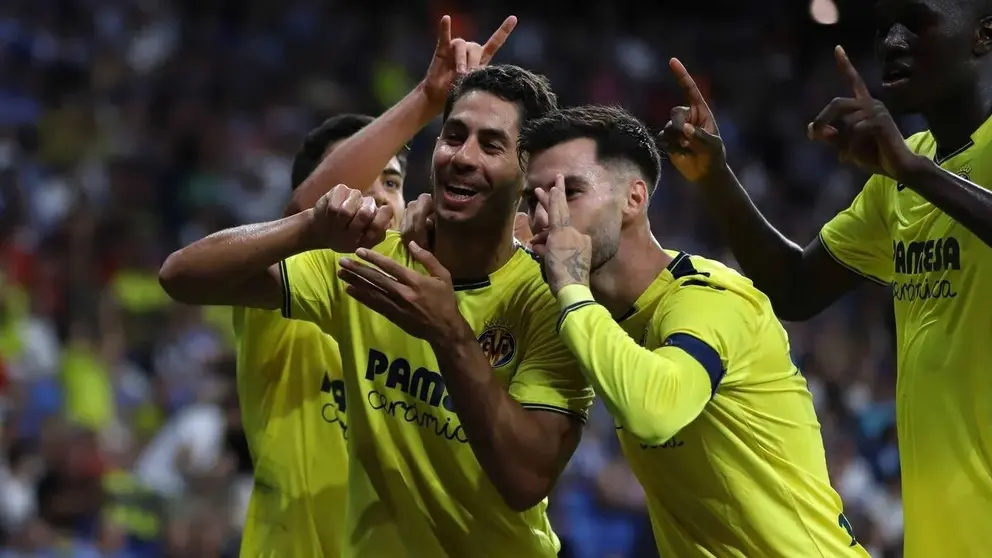 Ayoze P&eacute;rez celebra uno de sus goles anotados con el Villarreal CF ante el RCD Espanyol