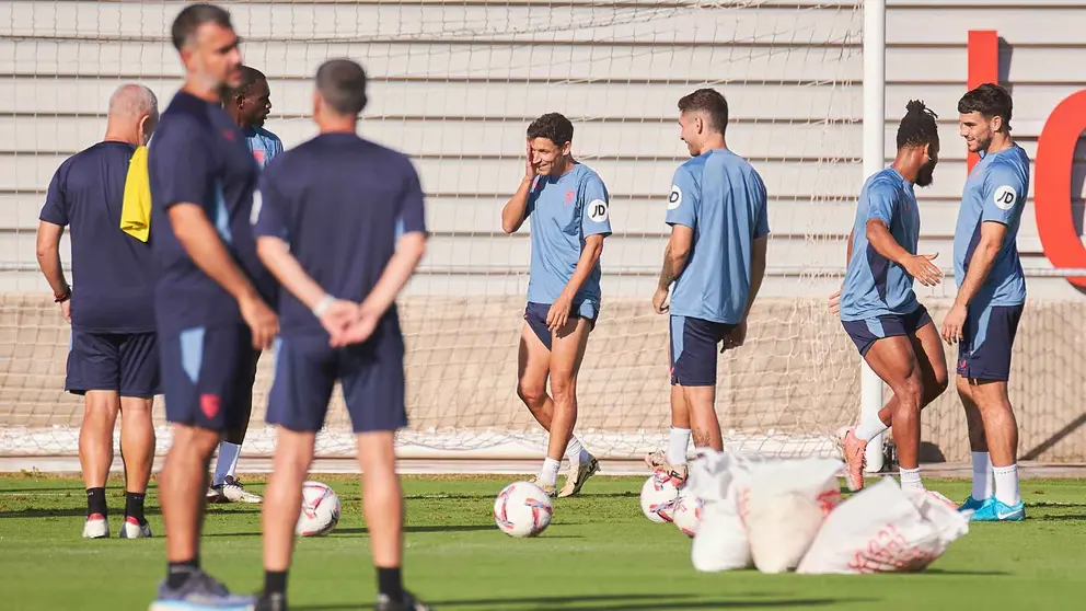 Entrenamiento del Sevilla FC previo al derbi | Salvador L&oacute;pez Medina para El MIRA