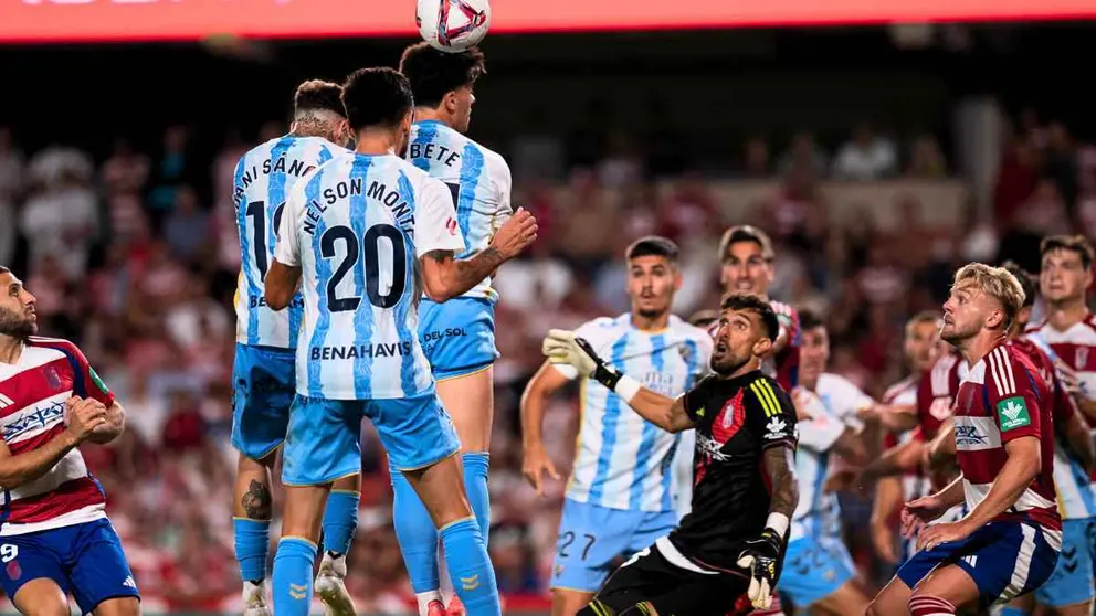 Este jugador del M&aacute;laga CF ha igualado en goles a Lewandowski en menos partidos