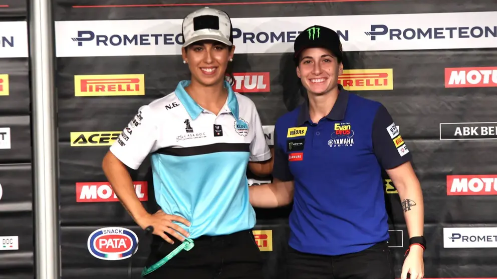 Mar&iacute;a Herrera y Ana Carrasco | Cristo Garc&iacute;a