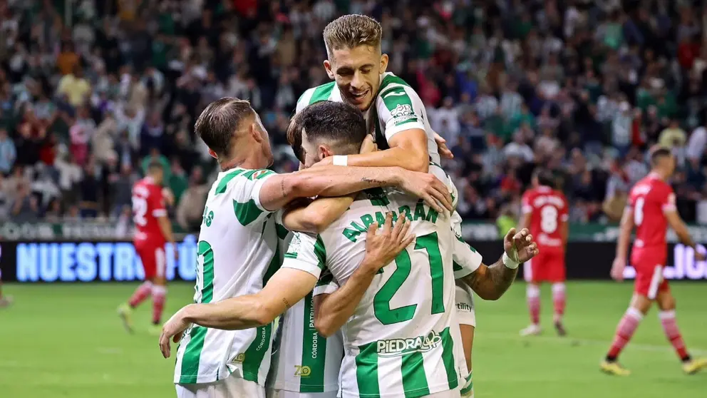 Los jugadores del C&oacute;rdoba CF celebran uno de los goles anotados ante el FC Cartagena | CCF