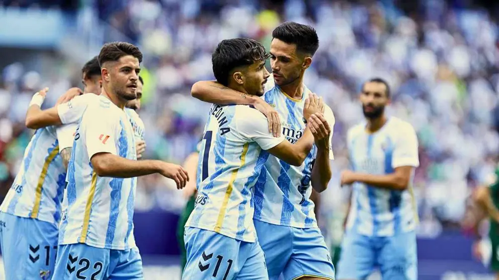 El M&aacute;laga CF vuelve a sonre&iacute;r en La Rosaleda