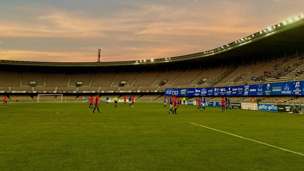 Estadio Municipal de Chap&iacute;n 