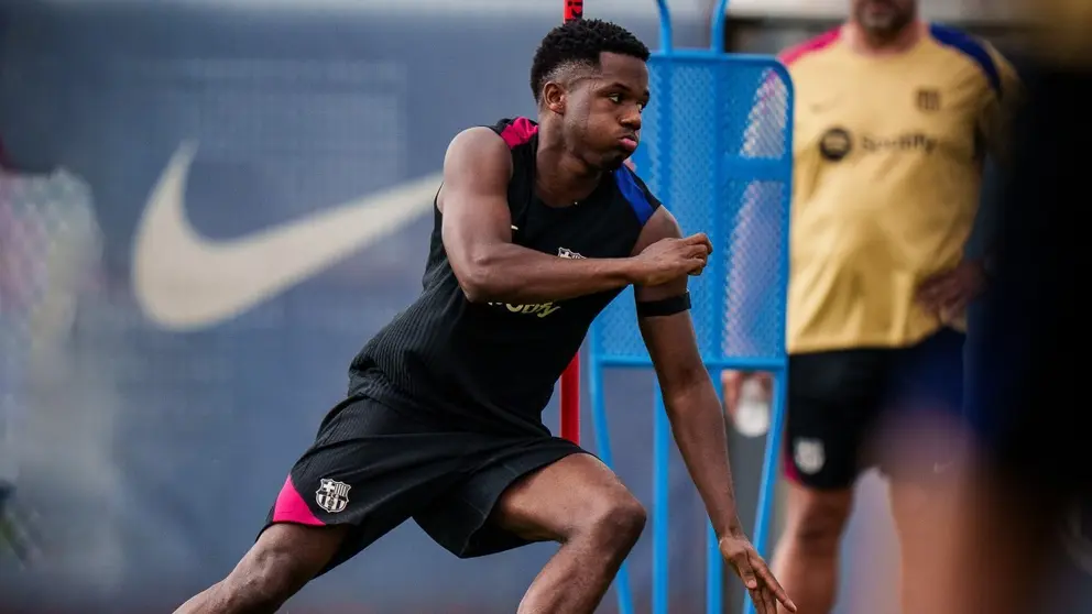 Ansu Fati durante un entrenamiento del FC Barcelona | FCB