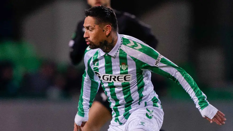 Chimy &Aacute;vila en el Petrocub - Real Betis | @RealBetis