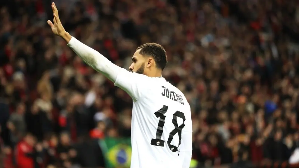 Juninho, delantero del Qarabag que ha dejado tirado al Sevilla FC | @FabrizioRomano