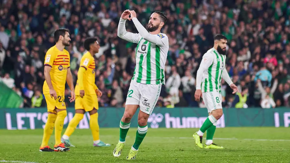 Isco celebra su gol en el Real Betis - FC Barcelona | Salvador L&oacute;pez Medina para El MIRA