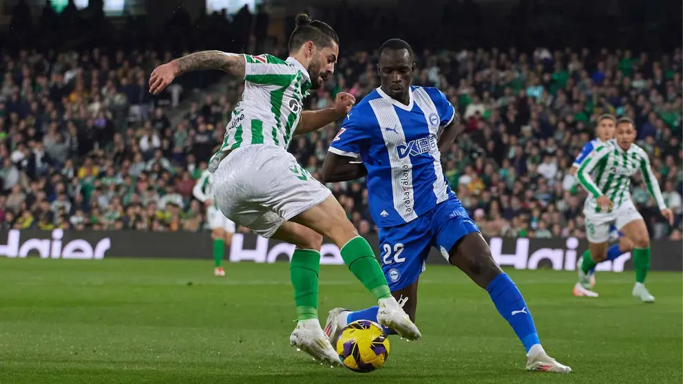Isco y Diarra en el Real Betis - Deportivo Alav&eacute;s | @RealBetis