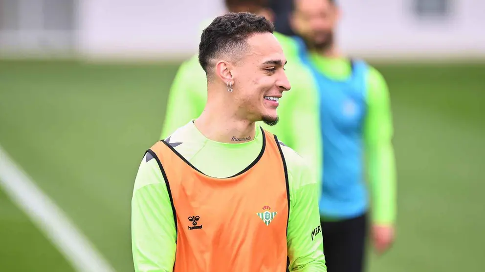 Antony en el entrenamiento del Real Betis | Salvador L&oacute;pez Medina para El MIRA