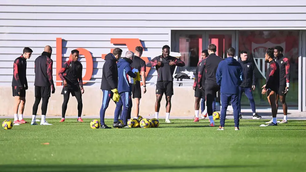 Entrenamiento del Sevilla FC previo al Getafe | Salvador L&oacute;pez Medina para El MIRA
