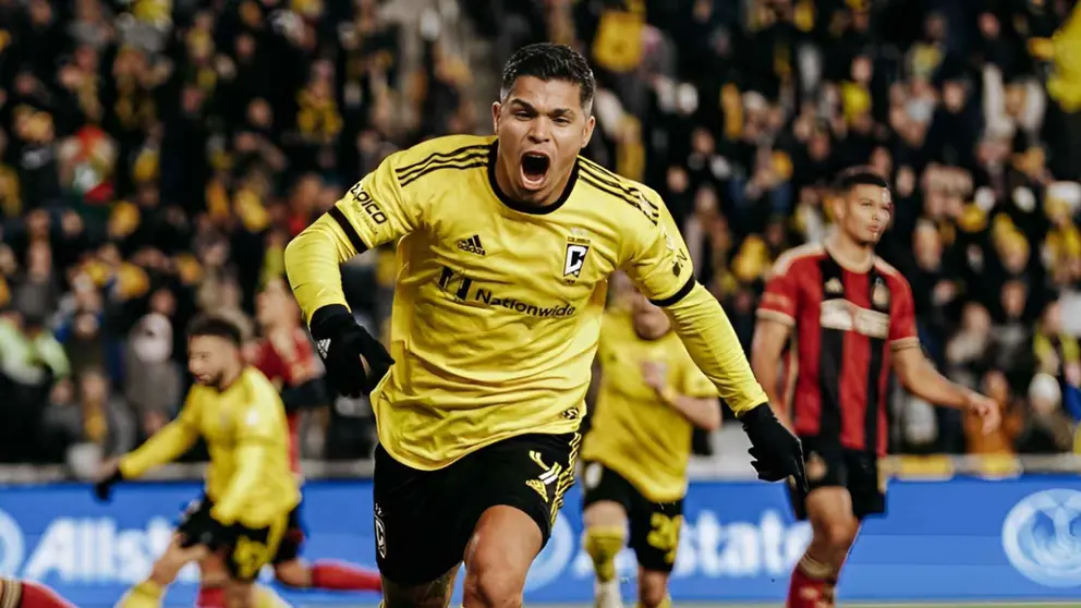 Cucho Hern&aacute;ndez, nuevo jugador del Real Betis | @cuchohernandez