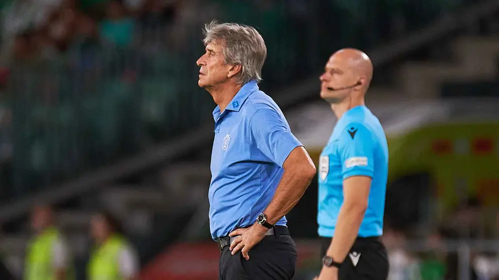 Manuel Pellegrini en un partido del Real Betis | Salvador L&oacute;pez Medina para El MIRA