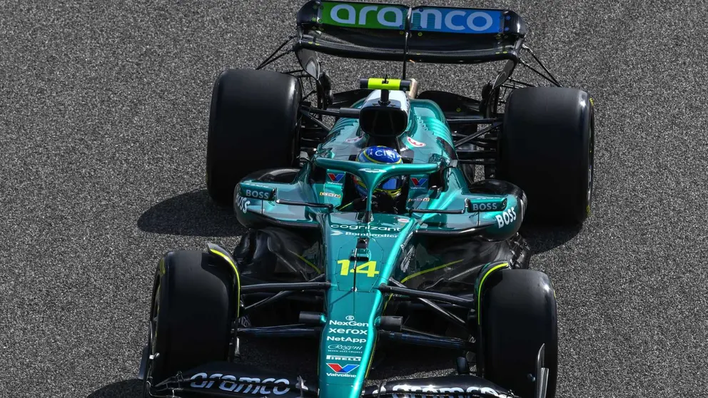Fernando Alonso en el test oficial de F1 en el Circuito de Sakhir, Bahrein | Formula1.com