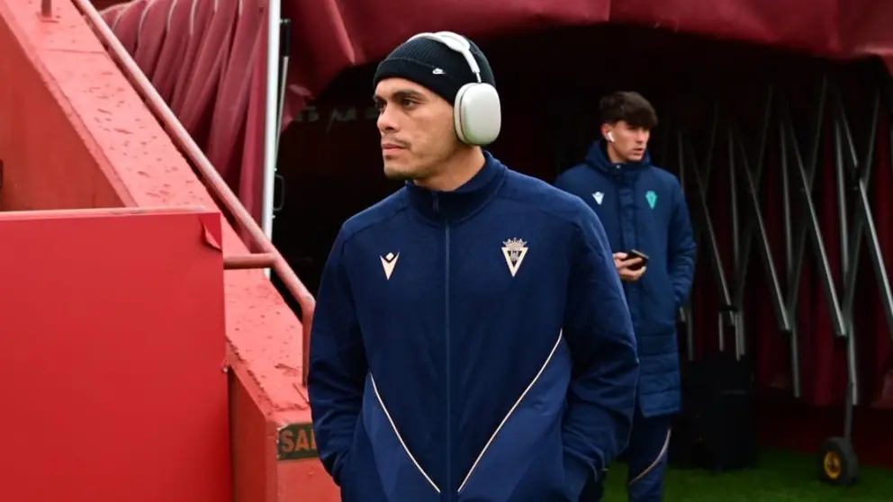 Brian Ocampo en la previa del Albacete Balompi&eacute; - C&aacute;diz CF | CCF