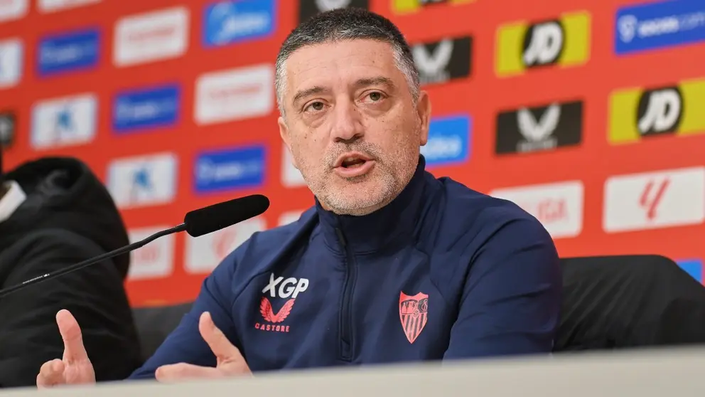 Garc&iacute;a Pimienta en la rueda de prensa previa al Getafe CF - Sevilla FC | Salvador L&oacute;pez Medina para El MIRA