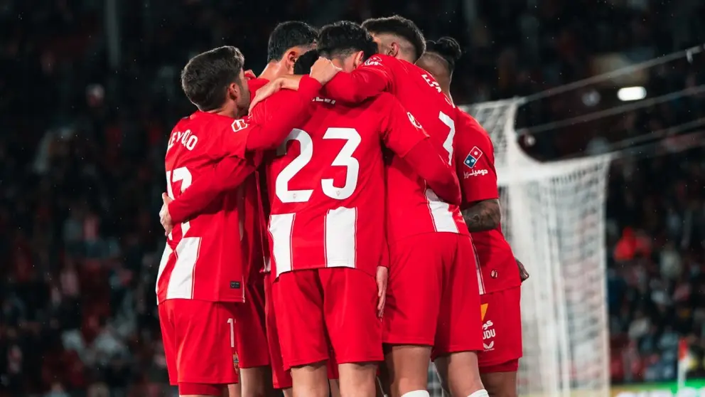 Los jugadores de la UD Almer&iacute;a celebran un gol en el feudo rojiblanco | UDA