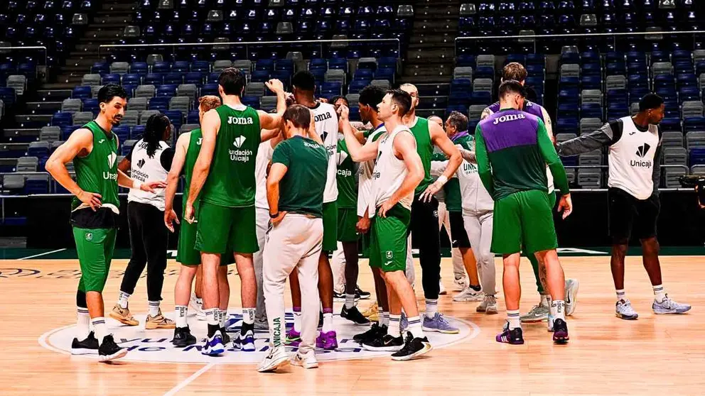 Malas noticias para el Unicaja Baloncesto despu&eacute;s de caer ante el Valencia Basket