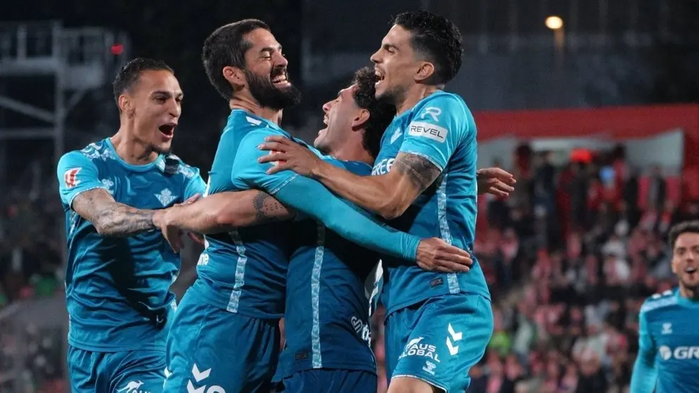 Los jugadores del Real Betis celebran uno de los goles anotados ante el Girona FC | RBB