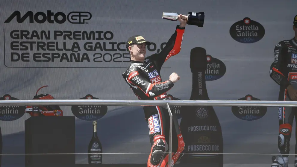 Victoria de Manu Gonz&aacute;lez en Moto2 en el Gran Premio de Espa&ntilde;a 2025 | Cristo Garc&iacute;a