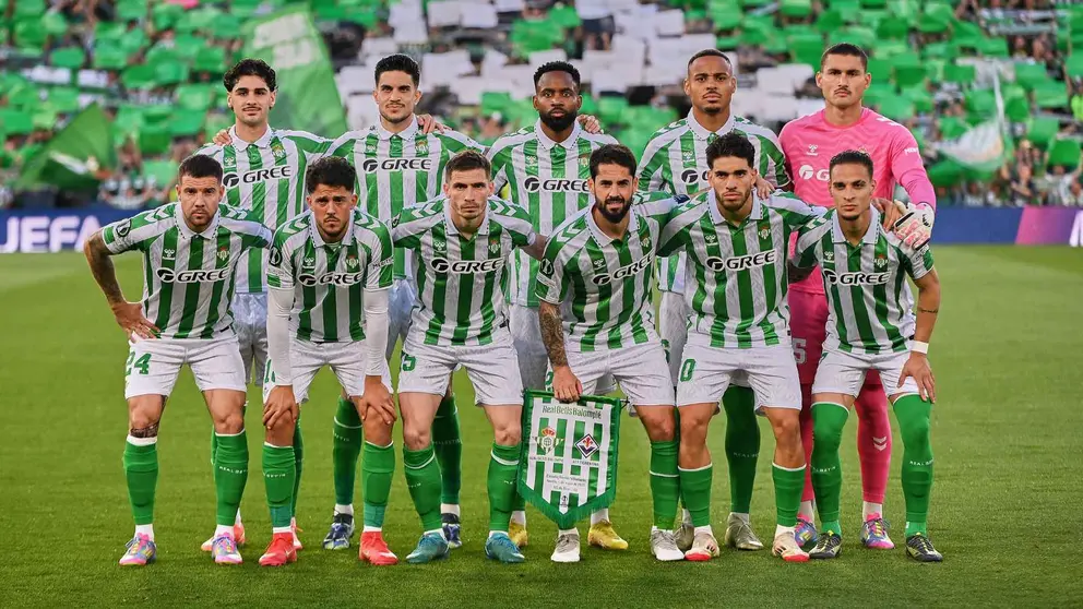 Alineaci&oacute;n del Real Betis ante la Fiorentina | Salvador L&oacute;pez Medina para El MIRA