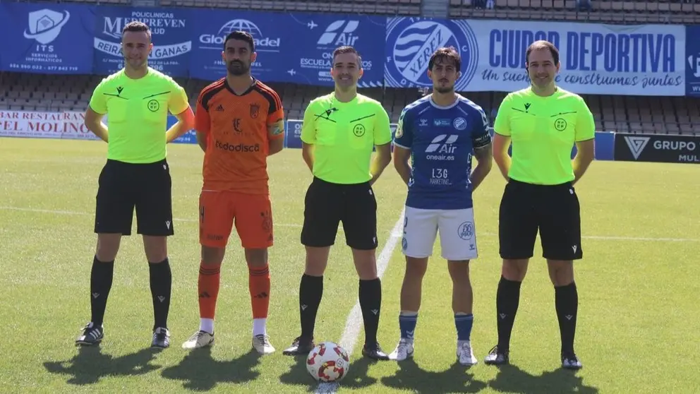 Xerez Deportivo contra el Xerez Club Deportivo en Chap&iacute;n | Xerez DFC