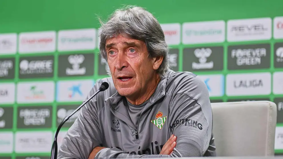 Manuel Pellegrini en la rueda de prensa previa al Atleti - Real Betis | Salvador L&oacute;pez Medina