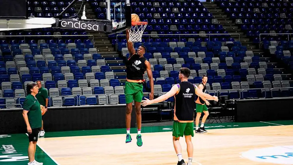 El Unicaja Baloncesto olvida al Bar&ccedil;a y ya se centra en el Real Madrid