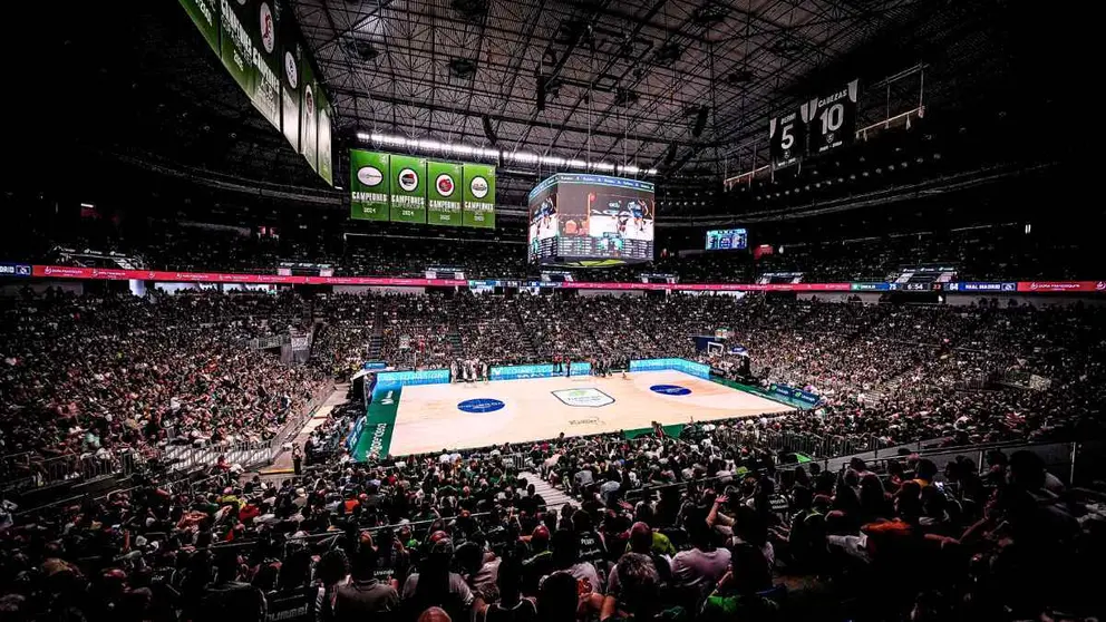 La historia no acompa&ntilde;a al Unicaja Baloncesto en su remontada