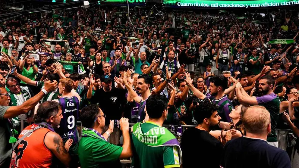 El Real Madrid rompe la "temporada de matr&iacute;cula de honor" del Unicaja Baloncesto