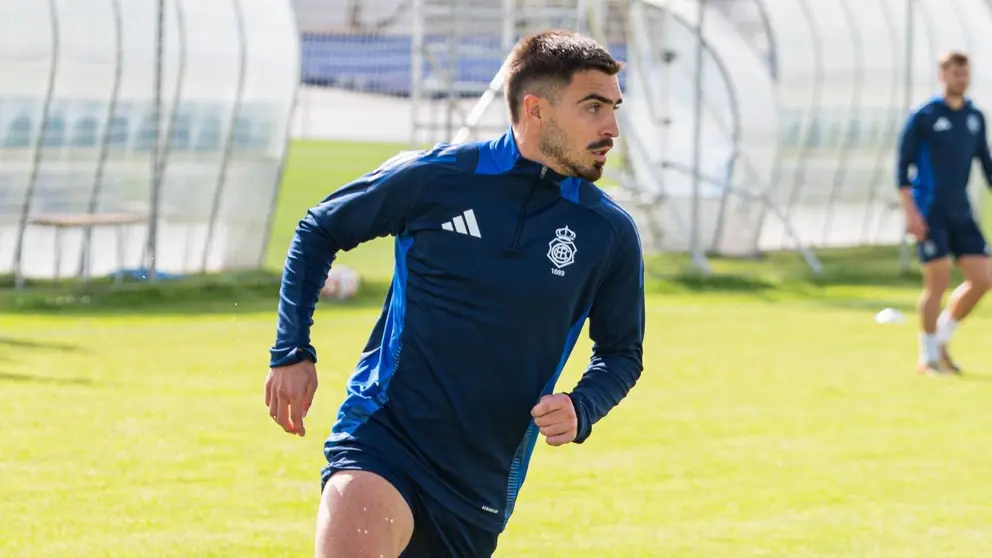 Zelu Garc&iacute;a P&eacute;rez nuevo jugador del Xerez CD | RC Recreativo de Huelva