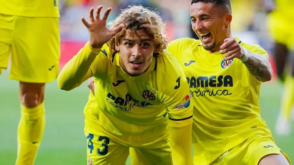 Jorge Pascual celebra un gol anotado con el primer equipo del Villarreal CF | LaLiga