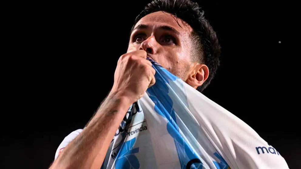 Nelson Monte ya se ha despedido del M&aacute;laga CF para poner rumbo a Almer&iacute;a