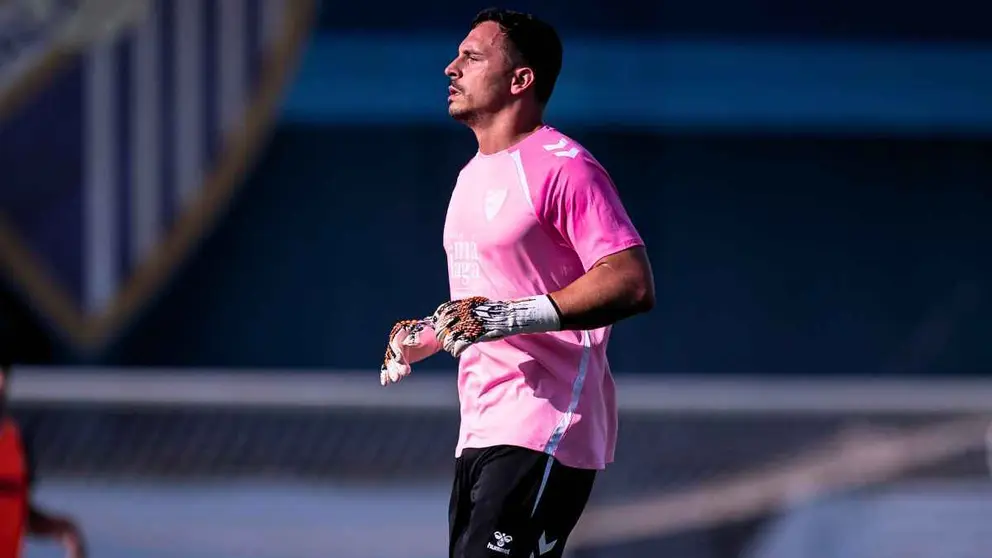 Alfonso Herrero podr&iacute;a perderse la pretemporada del M&aacute;laga CF