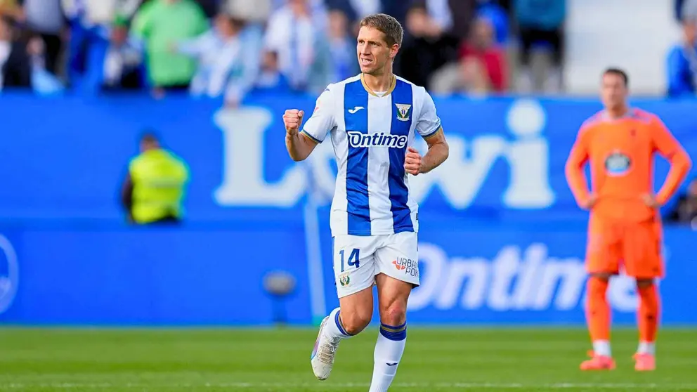 Giro repentino en el M&aacute;laga CF: Darko Brasanac, muy cerca de ser blanquiazul