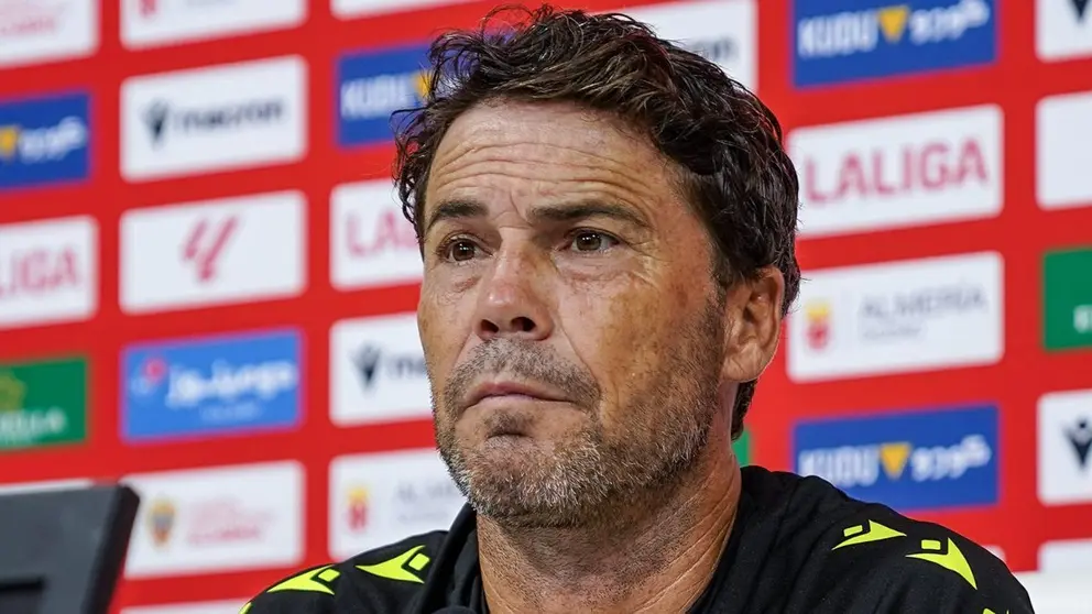 Rubi, entrenador de la UD Almer&iacute;a | UDA