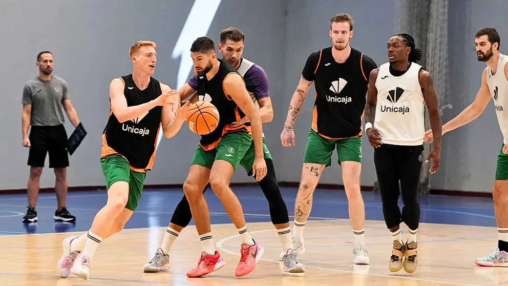 La Copa Intercontinental arranca con un duelo entre el Unicaja Baloncesto y el campe&oacute;n de &Aacute;frica