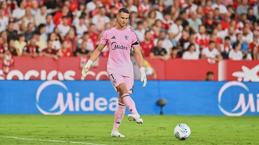 Odysseas Vlachodimos en el Sevilla FC - Villarreal CF | Salvador L&oacute;pez Medina para El MIRA