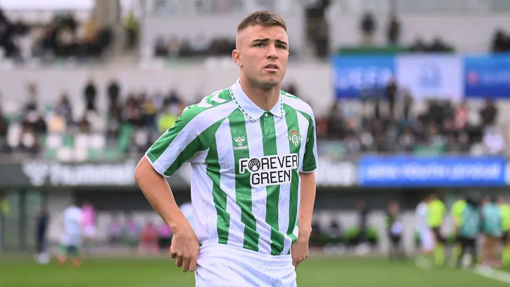Pablo Garc&iacute;a en el Real Betis - Bayern de M&uacute;nich de la Youth League | Salvador L&oacute;pez Medina para El MIRA