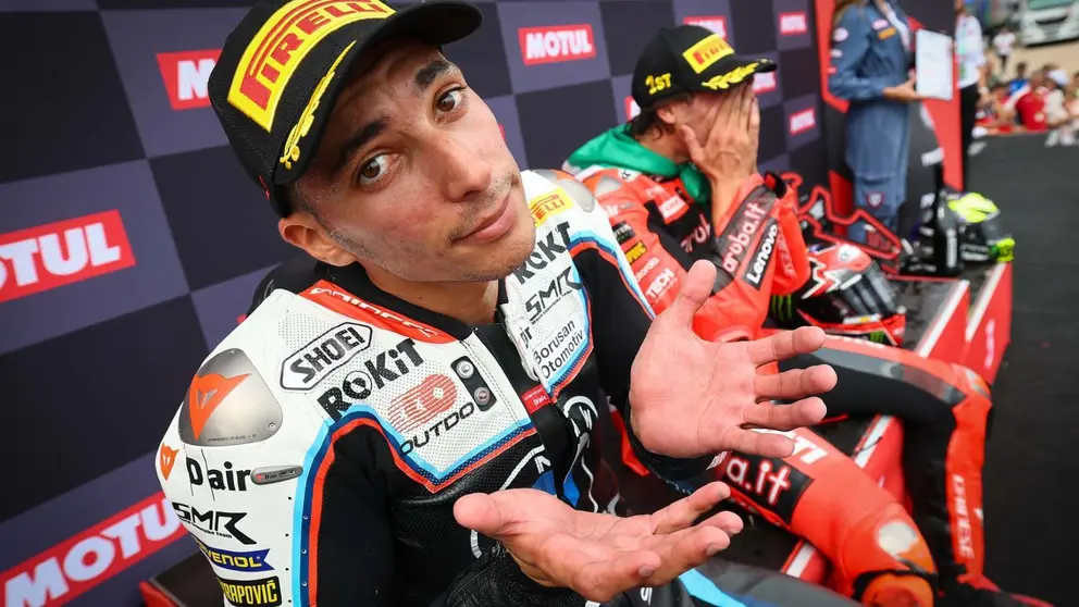 Nico Bulega y Toprak Razgatlioglu | WSBK