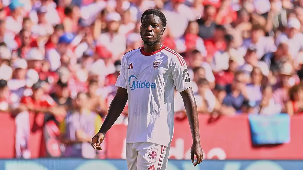 Lucien Agoum&eacute; en el Sevilla FC - FC Barcelona | Salvador L&oacute;pez Medina para El MIRA