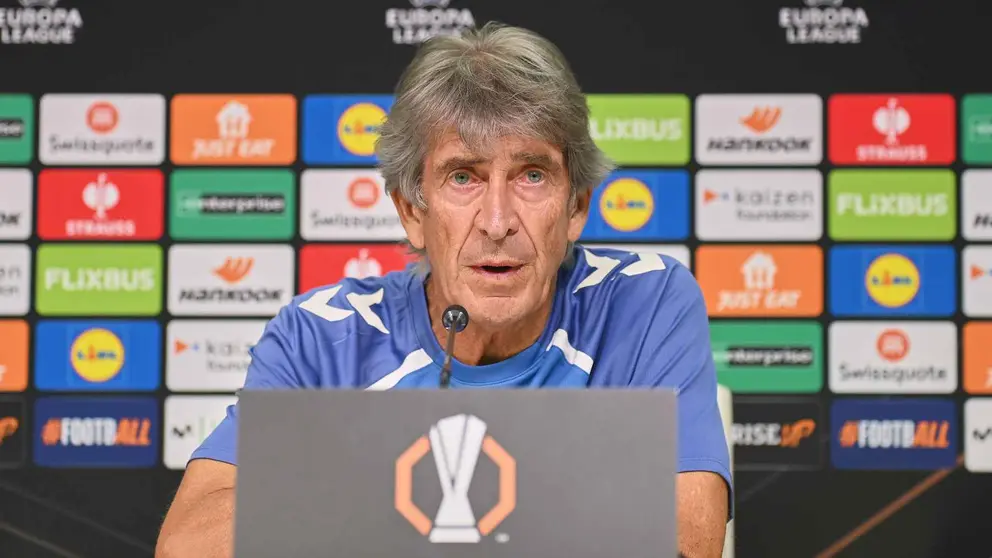 Manuel Pellegrini en rueda de prensa | Salvador L&oacute;pez Medina para El MIRA