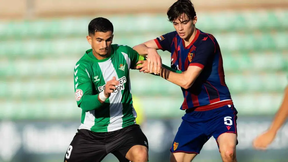 Rodrigo Marina en el Real Betis - FC Basel | El MIRA