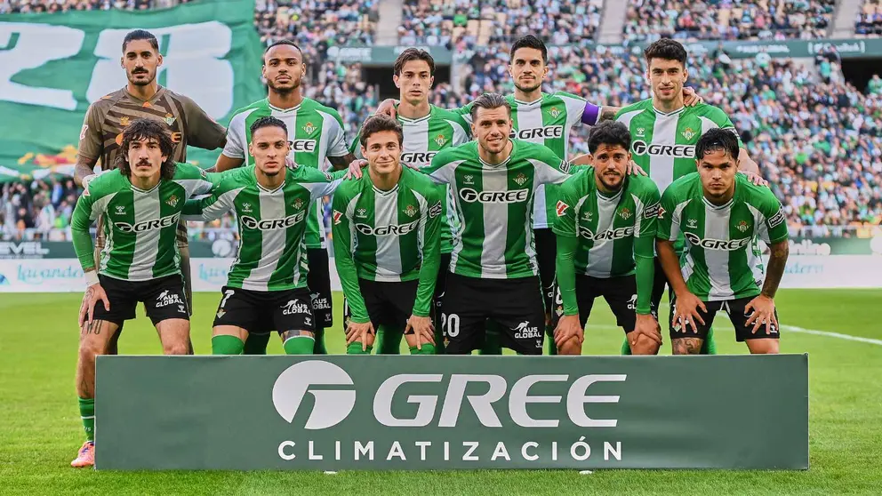 Alineaci&oacute;n del Real Betis ante el Girona | Salvador L&oacute;pez Medina