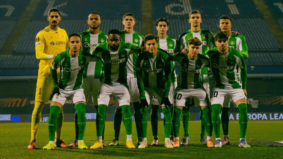 Alineaci&oacute;n del Real Betis ante el Dinamo Zagreb | @RealBetis