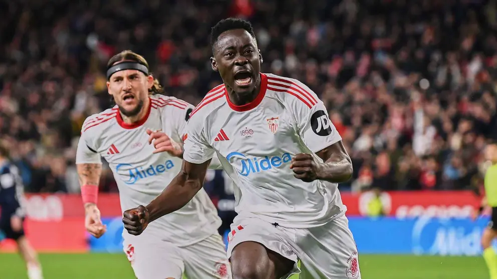Akor Adams celebra su gol en el Sevilla FC - Athletic Club | Salvador L&oacute;pez Medina para El MIRA