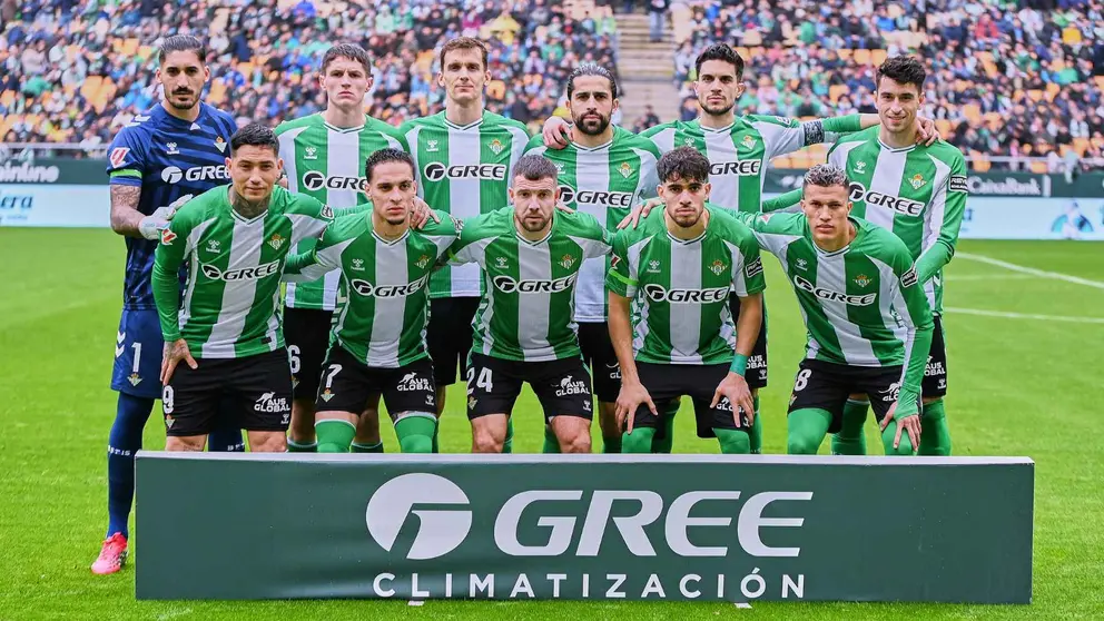 Alineaci&oacute;n del Real Betis ante el Valencia CF | Salvador L&oacute;pez Medina