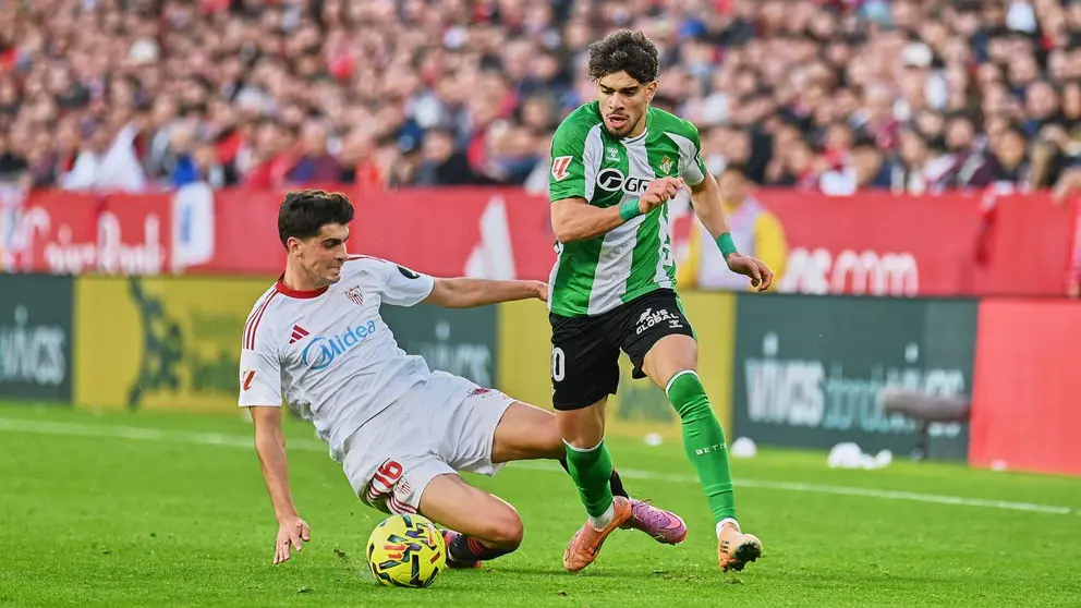 Abde y Juanlu en el Sevilla FC - Real Betis | Salvador L&oacute;pez Medina