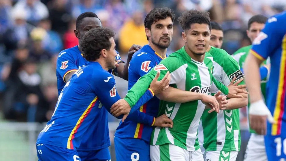 Getafe CF - Real Betis | @RealBetis